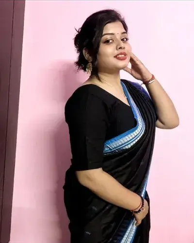 Call Girl in Palsana